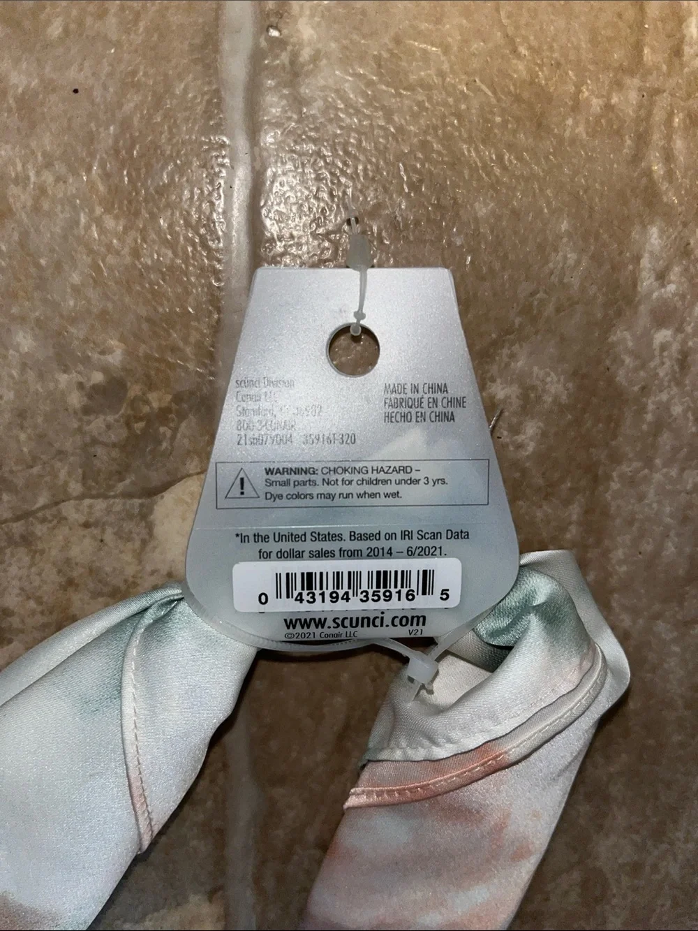 NWT scunci Pastel Tie-Dye  Hair Scarf/Headband - Blue, Pink, Cream, Green
